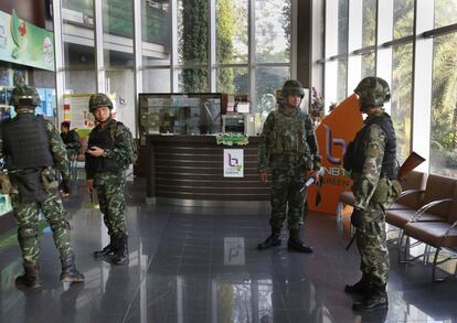 El Ejército ha tomado el edificio de la Televisión Nacional de Tailandia en Bangkok.