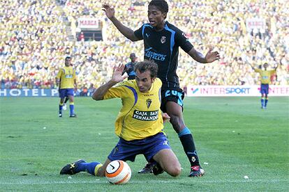 Inmerso en la Champions y sin Riquelme, el Villarreal no termina de arrancar en Liga, donde le espera el Celta, sorprendente tercero.