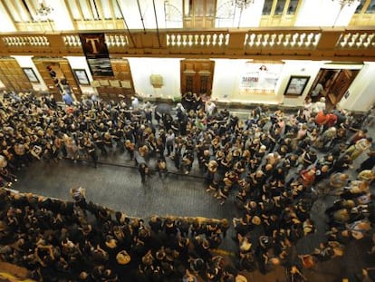 Protesta del m&oacute;n de la cultura davant el teatre Talia, a Val&egrave;ncia, el passat novembre.