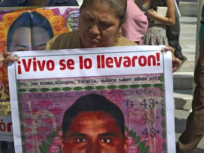 Manifestaci&oacute;n por el &#039;caso Ayotzinapa&#039;.