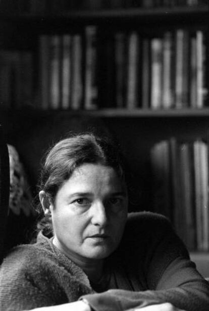 Adelaida García Morales.