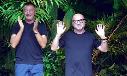 Los diseñadores Stefano Gabbana y Domenico Dolce, en el desfile de Dolce&Gabbana en Milán.