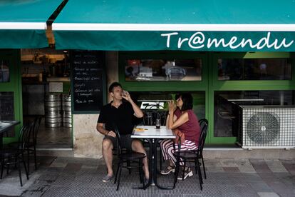 Bar Tramendu en la plaza Suria