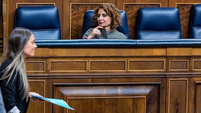 La ministra de Hacienda, Mara Jess Montero, durante el pleno en el que PP, Vox y Junts tumbaron el decreto mnibus.