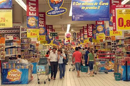 Un día de compras en un gran centro comercial de Madrid.