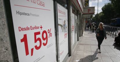 La firma de hipotecas para comprar vivienda cae un 2,7%. 