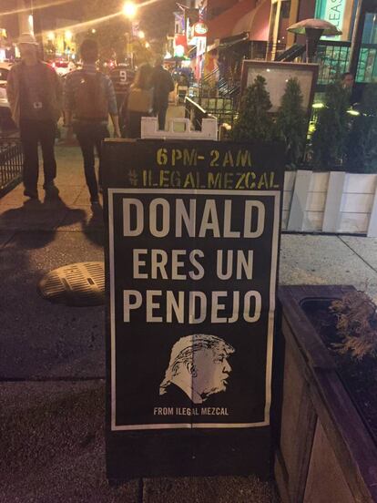 Bar anti-Trump en el barrio capitalino de Adam's Morgan