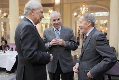 Fernando Ledesma, Alfonso Guerra y Carlos Romero.
