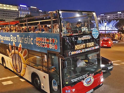 El autob&uacute;s tur&iacute;stico nocturno. 