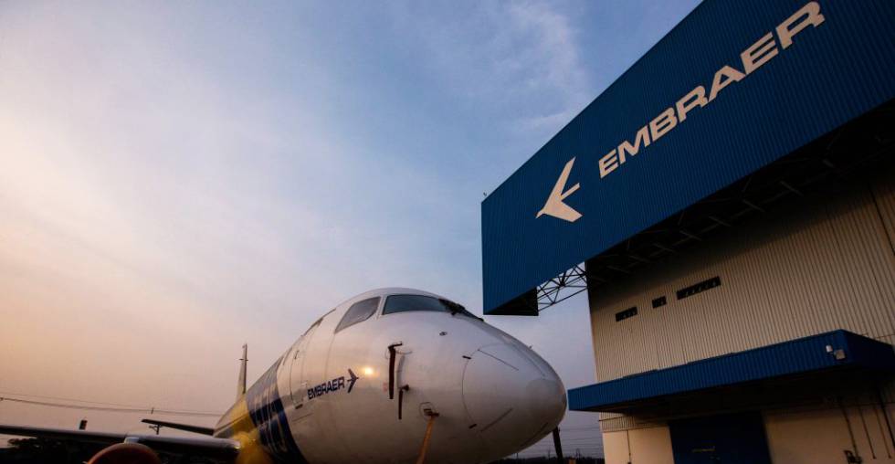 Embraer E175, en Sao Jose dos Campos (Brasil).