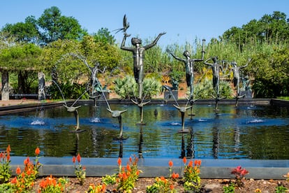 Algunas de las esculturas repartidas por Brookgreen Gardens, en Carolina del Sur (EE UU).