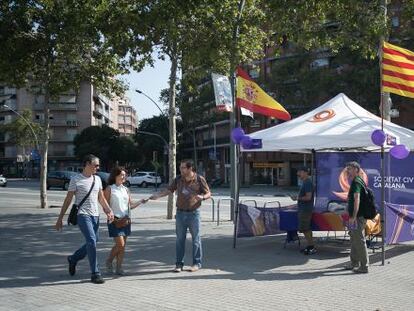 Societat Civil Catalana se cuela en la Meridiana