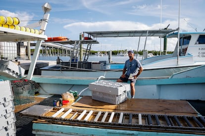 Ryan Irwin, pescador y capitan de un barco en Marathon, en los Cayos de Florida, el 29 de agosto.