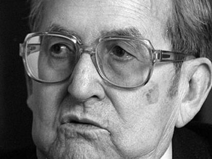 El teólogo José María González Ruiz.