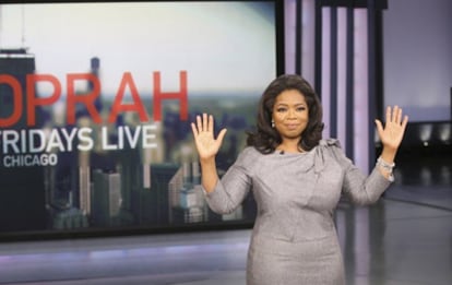 La presentadora estadounidense Oprah Winfrey, en su programa en noviembre de 2009.