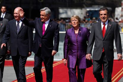En septiembre de 2010, los expresidentes Ricardo Lagos, Michelle Bachelet y Eduardo Frei, con el entonces presidente Sebastián Piñera, durante las celebraciones del bicentenario chileno en Santiago.