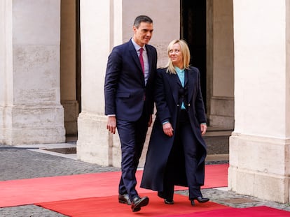 Pedro Sánchez y Giorgia Meloni, este miércoles en el Palazzo Chigi de Roma.