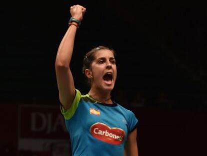 Carolina Marín celebra su victoria ante Wang Shixian.