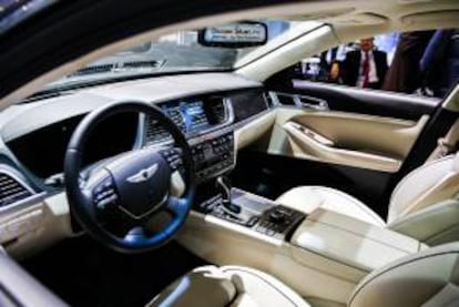 Imagen del interior del Hyundai Genesis. EFE/Archivo