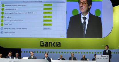 José Ignacio Goirigolzarri, presidente de Bankia, durante la junta general de accionistas celebrada este viernes en el Palacio de Congresos de Valencia.