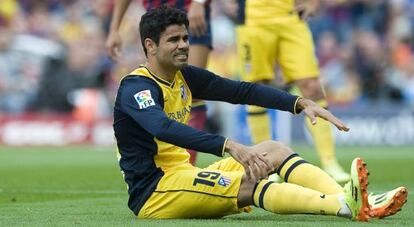 Diego Costa, lesionado en el Camp Nou. 