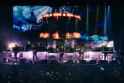 The Cure en su concierto del 1 de noviembre de 2024 en la sala Troxy, en Londres.