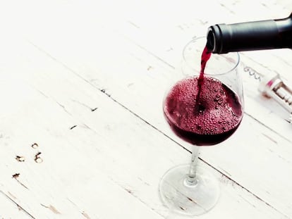 Vinos naturales: ni son mejores para el planeta ni convencen a los críticos, ¿por qué arrasan?