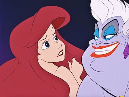 Úrsula le quería robar la voz a Ariel y le dio estas razones: "Hablando mucho enfadas a los hombres / Se aburren y no dejas buen sabor (...) / ¿No crees que estar callada es lo mejor?".