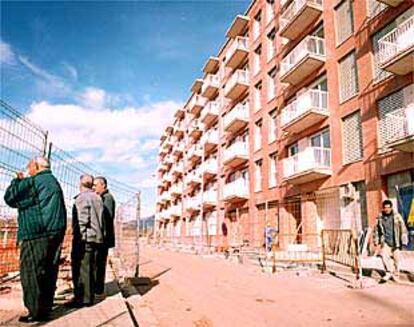 Nuevas viviendas de protección oficial en Can Llong de Sabadell.