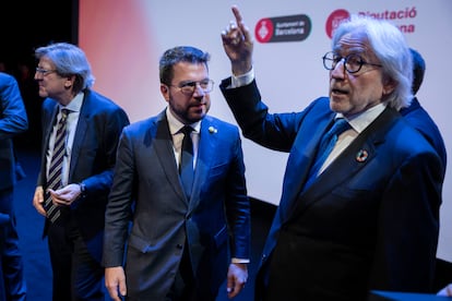 La Patronal de Foment del Treball entrega los XVI Premios y Medallas de honor Foment del Treball. En la imagen, Pere Aragonès y Josep Sánchez Llibre . Foto: Massimiliano Minocri