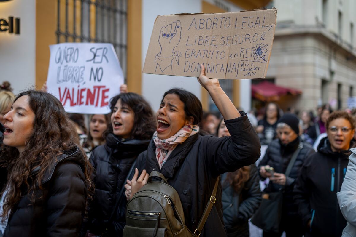 El Instituto de las Mujeres recopilará en un archivo los relatos sobre experiencias de violencia | Sociedad