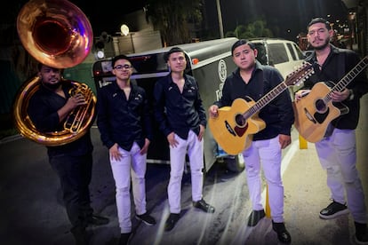 Integrantes del Grupo Fugitivo en fotografías compartidas en sus redes sociales.