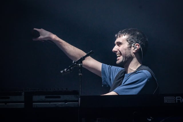 Fred Again Rave Fred Again, el ‘dj’ del momento, revoluciona Madrid con una rave ...