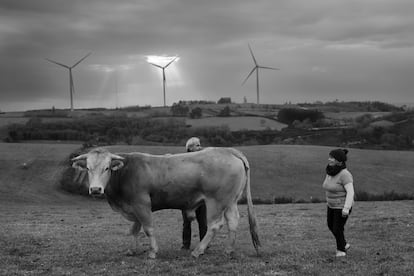 ‘El legado que seremos’ pretende visibilizar la transición energética justa y su impacto en la sociedad española. Un proyecto creado por el fotógrafo documental Álvaro Ybarra y patrocinado por Endesa.