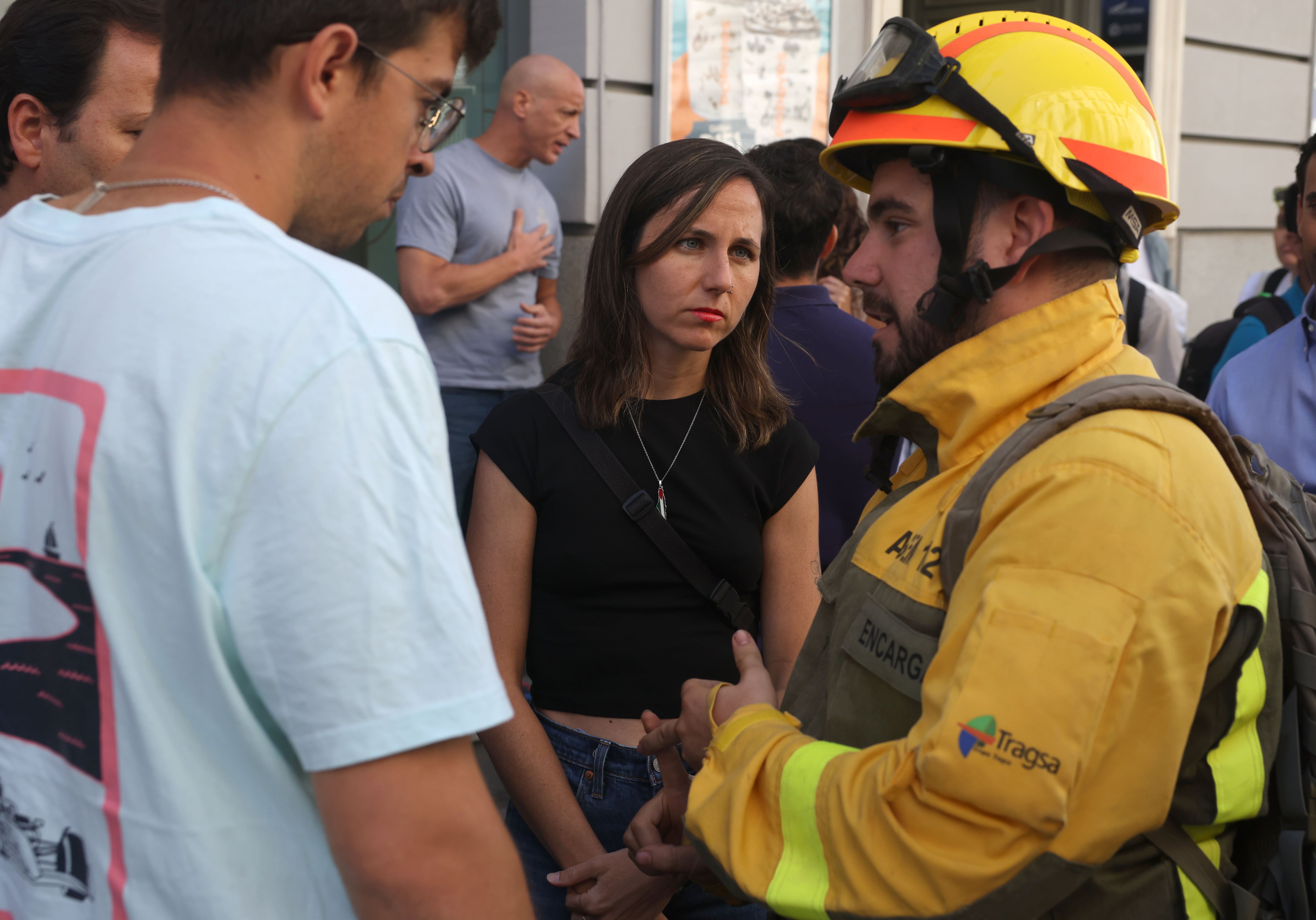 Belarra apoya a los bomberos forestales de Madrid en su reivindicación de mejoras laborales