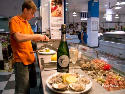 Los mercados modernos y la pescadería que ofrece champán