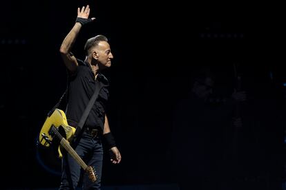 Springsteen inicia su nueva gira europea en Barcelona, un 'tour' que finalizará en Monza (Italia) el 25 de julio.