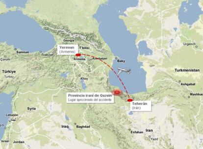 Mapa de la ruta del avión y la zona del accidente.