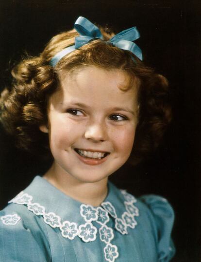 Niña prodigio del cine y la actriz más taquillera de los años treinta, Shirley Temple murió en su casa de California a los 85 años.