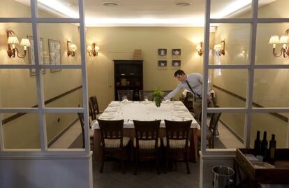 Comedor de La Casa del Carmen, en Ol&iacute;as del Rey (Toledo). 