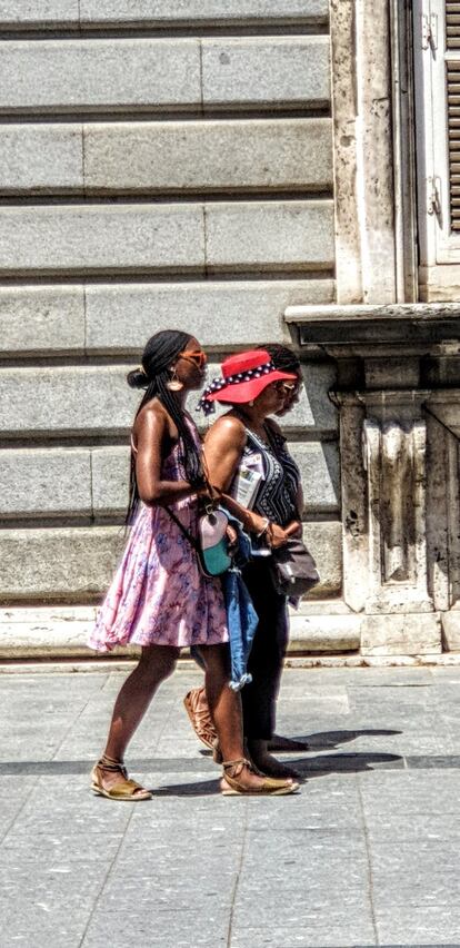 Paseo junto al Palacio Real.