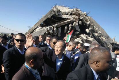 El secretario general de la ONU, Ban Ki-Moon, durante su visita a Gaza