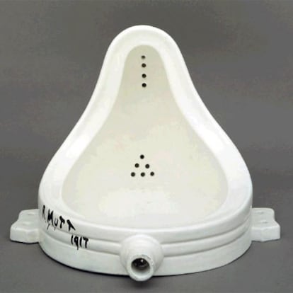 &#39;La fuente&#39; de Duchamp, en una imagen facilitada por la Tate Gallery de Londres.