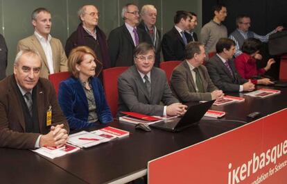 Los expertos reunidos ayer en Bilbao en la cita anual de los responsables del sistema vasco de ciencia.