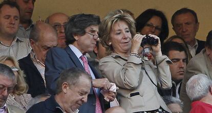 Esperanza Aguirre en la plaza de Las Ventas.