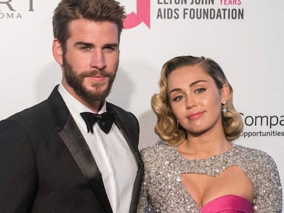 Miley Cyrus y Liam Hemsworth, en una gala celebrada en Hollywood en marzo de 2018.