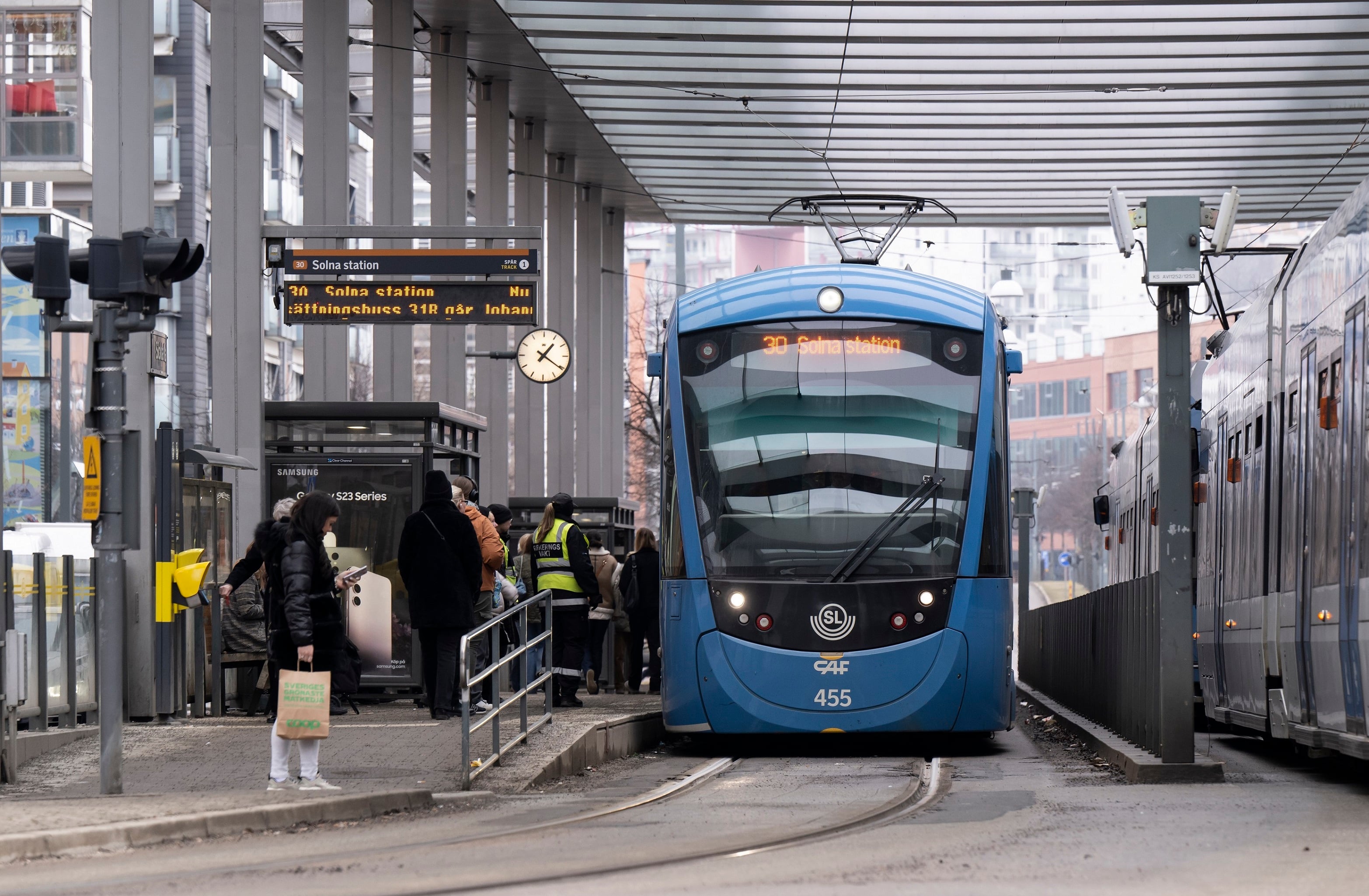 Tranvía de CAF en la ciudad sueca de Estocolmo.