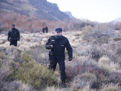 Rastrillaje en las cercanías del río Chubut para buscar a Santiago Maldonado.