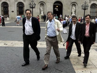 Francesc de Carreras, Felix de Azúa, Xavier Pericay i Ferran Toutain, alguns dels promotors de Ciutadans, l'any 2005.