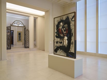 'Toile brûlée' (1973), de Miró, en la Casa de Serralves en Oporto.